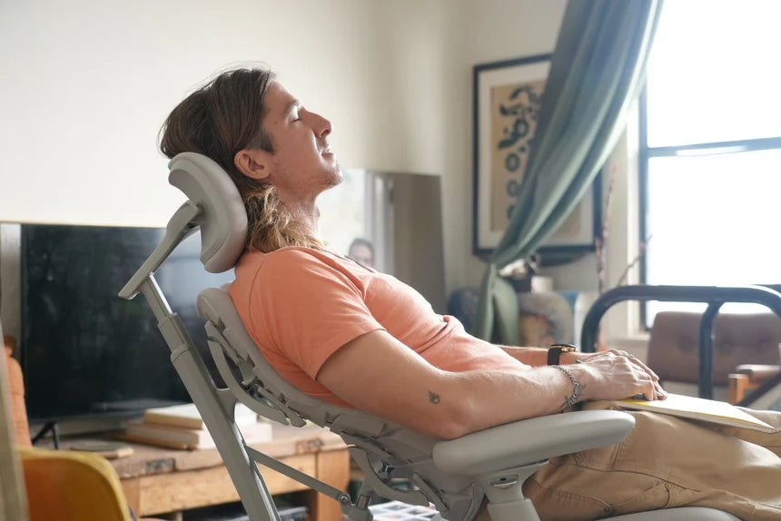 La migliore sedia da ufficio per il dolore lombare e all'anca: guida 2026