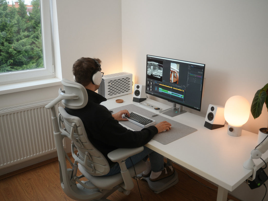 Come una sedia ergonomica reattiva riduce lo stress quotidiano